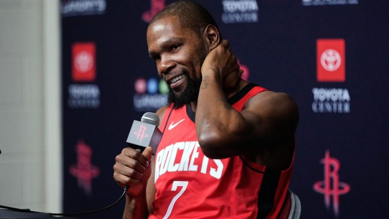 Kevin Durant profundiza en su comprensión de las relaciones interpersonales